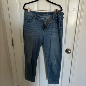 Old Navy OG Straight High-Rise Jeans